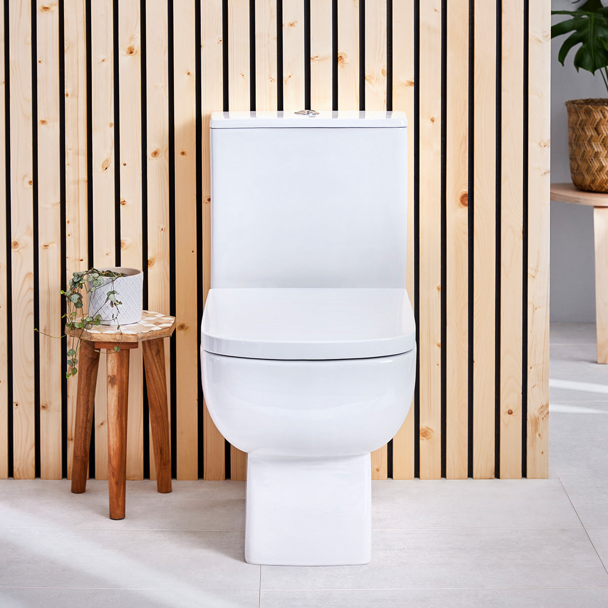 Choices 600 Open Back Pan Including Cistern & Soft Close Seat