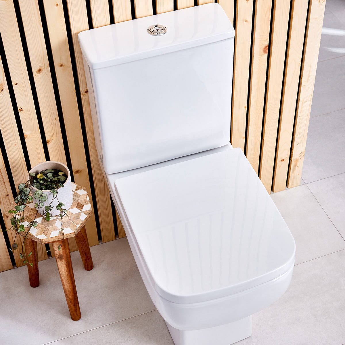 Choices 550 Open Back Pan Including Cistern & Soft Close Seat